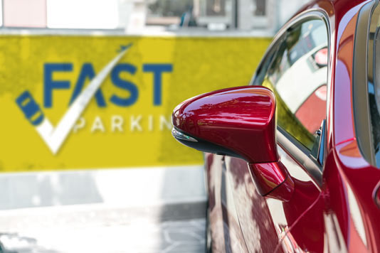 parcheggio Bergamo interno parcheggio coperto FastParking aeroporto Bergamo